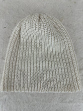 Load image into Gallery viewer, Barchi Beanie
