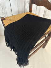 Load image into Gallery viewer, Miraflores Poncho
