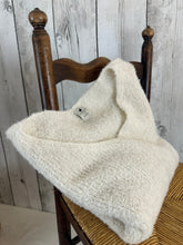 Load image into Gallery viewer, Malfa Oversize Boucle sweater
