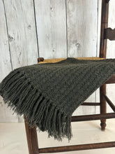 Load image into Gallery viewer, Miraflores Poncho
