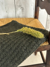 Load image into Gallery viewer, Miraflores Poncho
