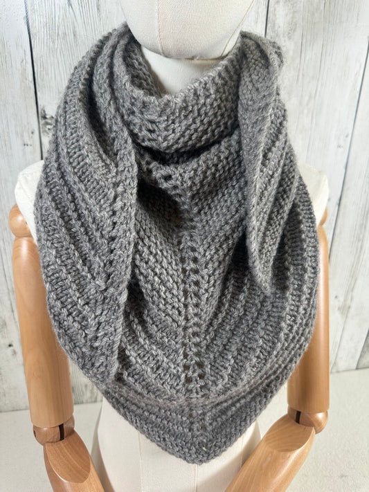 Maida The Triangle Scarf