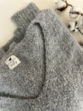 Load image into Gallery viewer, Malfa Oversize Boucle sweater
