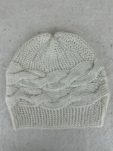 Load image into Gallery viewer, Rea Beanie Hat
