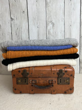 Load image into Gallery viewer, Acri Ribbed Scarf
